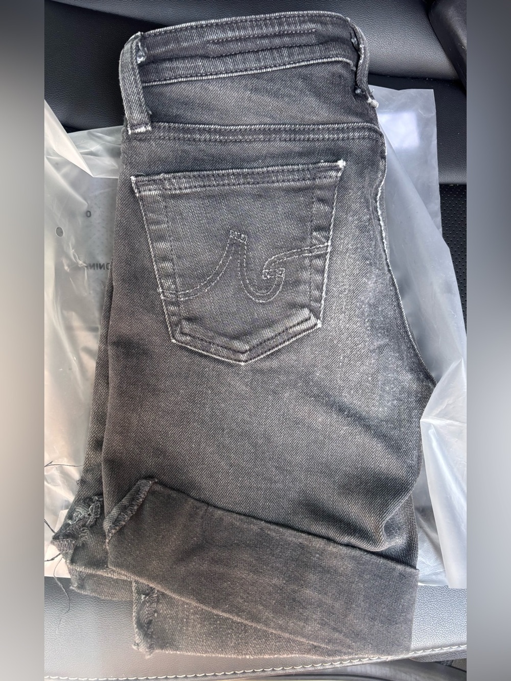 AG ADRIANO GOLDSCHMIED shorts 🖤distressed black (size 25)